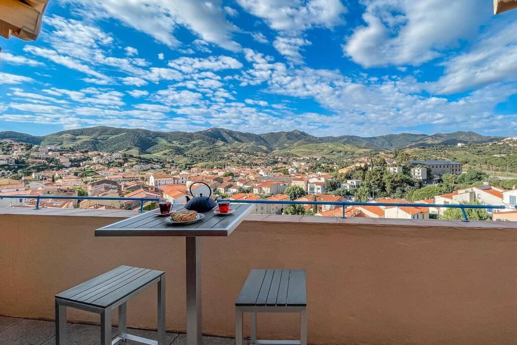Attique à Banyuls - vue mer et montagne Extérieur photo